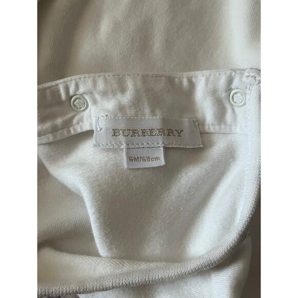 Burberry Baby Footed Lamb Onesie Size 6m - Picture 5 of 6